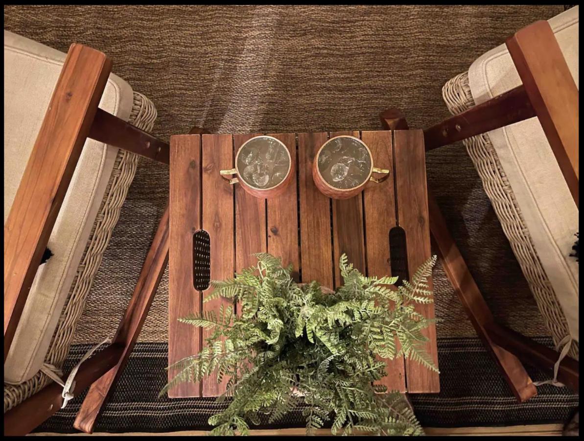 Firefly Season Glamping Hotel Sevierville Exterior foto