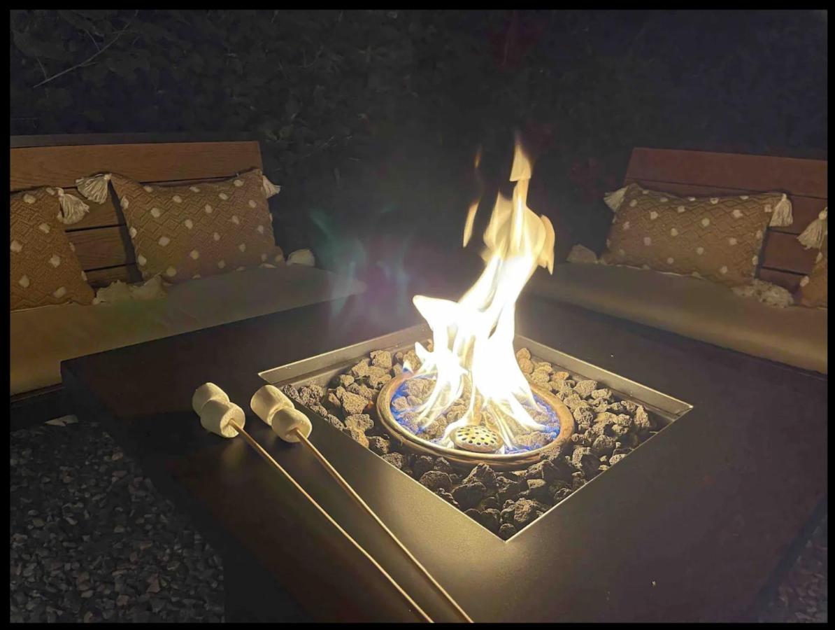 Firefly Season Glamping Hotel Sevierville Exterior foto